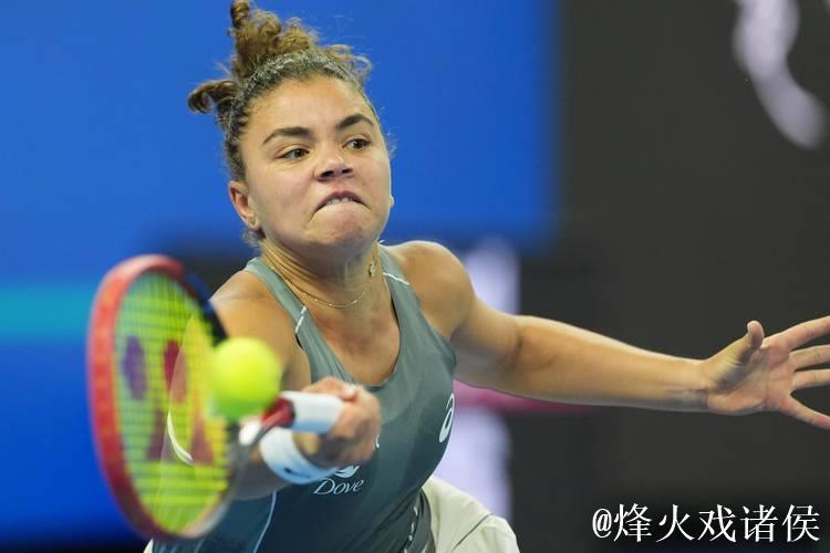 WTA年终总决赛:阿尼西莫娃惊险逆转“生死战” 晋级四强 WTA年终总决赛:阿尼西莫娃惊险逆转“生死战” 晋级四强